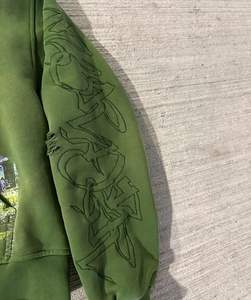 Categorie Vêtements et accessoires>> Vêtements pour hommes>> Sweats à capuche et sweatshirts pour hommes - Product Image 4