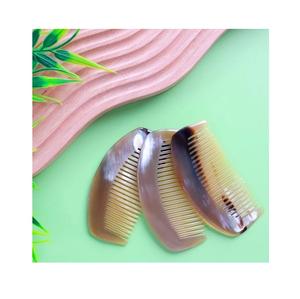 หวีฮอร์นฝีมือเป็นมิตรกับสิ่งแวดล้อมเครื่องมือทำมือขัดเงาเรียบเนียนทำจากเขาเหมาะอย่างยิ่งสำหรับการดูแลผมและเครา - Product Image 4