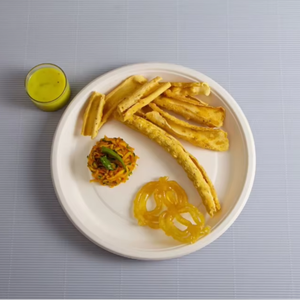 Assiettes jetables en bagasse 100% compostables de qualité supérieure, vaisselle biodégradable en fibre de canne à sucre pour la restauration - Product Image 3