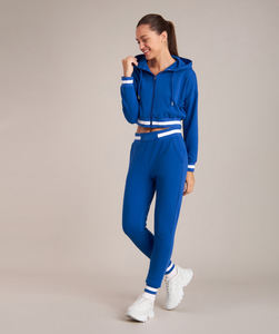 Deux pièces Jogger pantalons de survêtement survêtement ensembles survêtement survêtement femmes personnalisé recadrée fermeture éclair sweats à capuche et pantalon coupe slim ensemble - Product Image 1