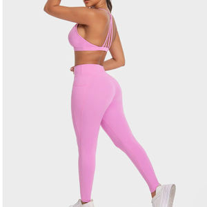 Conjuntos Deportivos para Mujer de 2 Piezas, Sujetador Deportivo Halter sin Costuras, Leggings de Cintura Alta con Efecto Push-Up, Trajes de Yoga para Gimnasio - Product Image 2