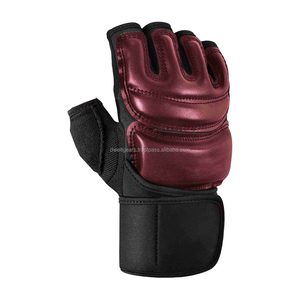 ถุงมือ MMA หนังแท้แบบกำหนดเองสำหรับ OEM ระบายอากาศได้ดี น้ำหนักเบา ครึ่งนิ้ว สำหรับฝึกซ้อมมวย สายรัดปรับได้ ปิดด้วยแถบตีนตุ๊กแก - Product Image 2