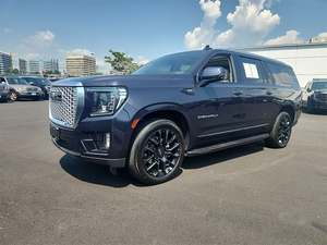 M-C G 2024 Y-u-k-o-n XL Denali 4WD faible kilométrage et prix abordable en stock prêt pour l'expédition - Product Image 2