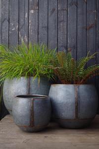 Maceta de globo de hierro galvanizado decorativa hecha a mano de metal para decoración de jardín exterior e interior - Product Image 5