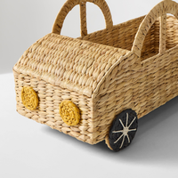 Panier de rangement en jacinthe d'eau tissé à la main en gros pour l'organisation, panier en forme de camion pour les jouets, fabriqué au Vietnam