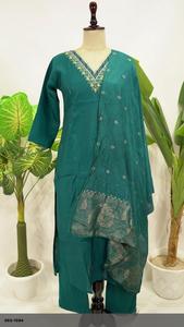 Indien ethnique mousseline longue Kurti pantalon Dupatta costume femmes mariage Festival Pooja travail manuel robe de mariée traditionnelle robe Diwali - Product Image 6