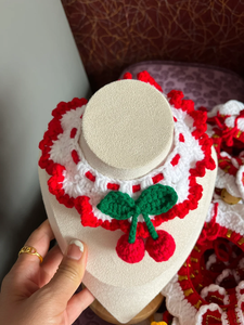Gorro de Ganchillo Personalizado para Gato, Collar de Ganchillo para Mascotas, Babero Amigurumi para Perro, Babero Hecho a Mano con Hilo de Chenilla Suave, Ropa de Ganchillo para Mascotas - Product Image 2
