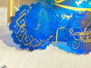 ถาดเสิร์ฟเรซินสีเขียวพร้อมตัวอักษรอาหรับสีทองเหมาะสำหรับโต๊ะรอมฎอนสำหรับตกแต่งบ้านอิสลามและของขวัญอีสเตอร์ - Product Image 4