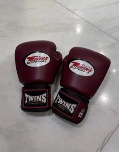 Gants de boxe jumeaux marron de haute qualité avec logo personnalisé Gants de boxe de combat économes en cuir véritable MS-BG-493 - Product Image 1