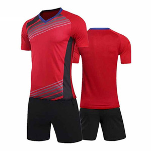 Conjunto de Entrenamiento de Fútbol Personalizable, Camiseta y Pantalones Cortos, Uniforme Transpirable 100% Poliéster para Hombre y Mujer, con Nombre de Equipo Personalizado, Manga Corta - Product Image 4