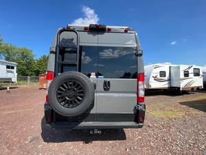 Nuevo autocaravana C-o-a-c-h-m-e-n RV N-o-v-a 20C 2026, listo para la venta - Product Image 4