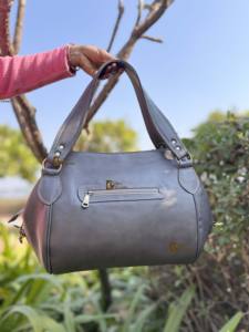 Sac fourre-tout en cuir véritable, sac à main élégant en cuir véritable, vente chaude, sacs de créateur uniques de grande taille pour femmes, sac à main multi-usages - Product Image 4