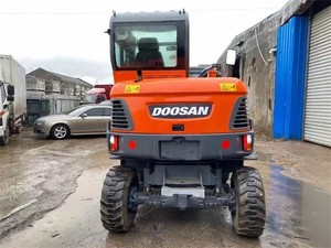 Excavadora de ruedas mini usada de 6 toneladas DOOSAN modelo 2017 DX60W DX80 DX150LC DH55 Corea original barato para la venta - Product Image 5