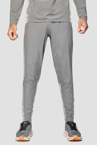 Pantalones de chándal cortavientos de nailon personalizados para hombre al por mayor Jogger de cintura alta con bolsillo de color sólido decoración bordada diseño OEM - Product Image 6