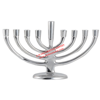 Classique Religieux Cuivre Antique 7 Branches Temple Bougeoir Menorah Église Menorah Bougeoir À La Main Fabricant