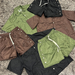 Prince 2025, producto de tendencia, fabricante de chándal de nailon, chándal abotonado para hombre, chándal de nailon de dos piezas para hombre, Conjunto de jogging personalizado - Product Image 3