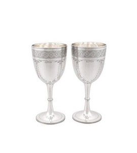 Verre à cocktail en aluminium fait main, finition argentée, design sérigraphié TQC, 300 ml, luxe pour restaurant, bar, hôtel - Product Image 1