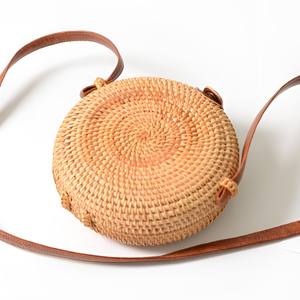 Sacs en rotin écologiques au prix fournisseur, choix très prisé, sac à main tissé à la main avec lanières en cuir - Product Image 1
