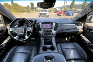 2016 GMC Yukon SLT - Product Image 2
