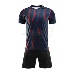Vente en gros 2025 ensembles d'uniformes de football avec logo personnalisé respirant séchage rapide 100% maillots de football en polyester pas cher - Product Image 1