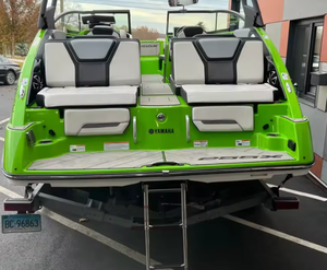 Bateau de travail professionnel YamahaBoats 255XD d'occasion 2022, 7m, 1.8L, JetDrive haute performance, 12 passagers, remorque - Product Image 3