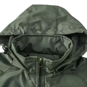 2025 veste Softshell personnalisée pour hommes manteau à fermeture éclair coupe-vent résistant à l'eau avec logo idéal pour le personnel, les équipes ou les travailleurs en plein air - Product Image 4