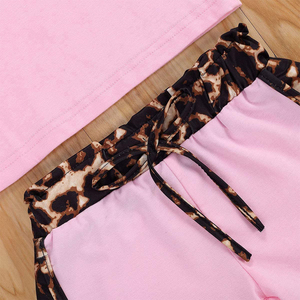 T-shirt et short pour femmes, tenue personnalisée, vêtements pour filles, ensemble de 2 pièces disponible dans une belle combinaison de couleurs - Product Image 4