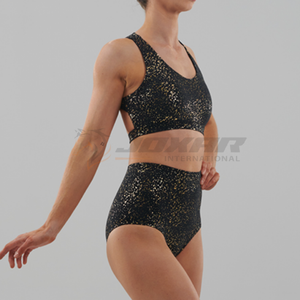 Short de poteau à séchage rapide avec tissu flexible Ajustement confortable Couleurs personnalisées disponibles Conception durable de haute qualité Fabriqué pour la vente - Product Image 2