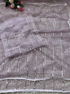 Sari indien haut de gamme exclusif en tissu filet doux avec perles et dentelle fantaisie, élégant, ethnique, pour mariages, fêtes et occasions festives, séchage rapide - Product Image 1