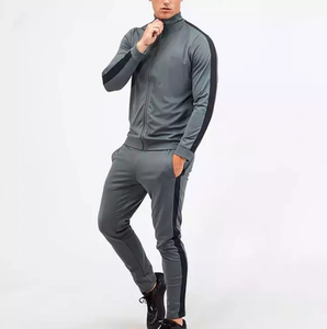 Nouvel Arrivage Survêtement d'Hiver à Capuche pour Homme, Sur Mesure, 100% Coton, Séchage Rapide, Respirant, Polaire, Tenue de Sport, Motif Uni - Product Image 1