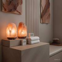 Lampe en sel de l'Himalaya naturel sculptée à la main, garantie HACCP, avec lettres religieuses, écologique, Feng Shui, croix et fleur, pour la maison