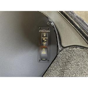 Bote de Pesca Falcon F205 2026 en Nueva Condición, Casco de Aluminio con Material FRP Ajustable - Product Image 3