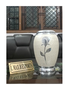 L'exportateur en gros d'urne de crémation d'adulte de haute qualité offre une urne funéraire commémorative en aluminium en métal pour des cendres pour des animaux de compagnie - Product Image 6