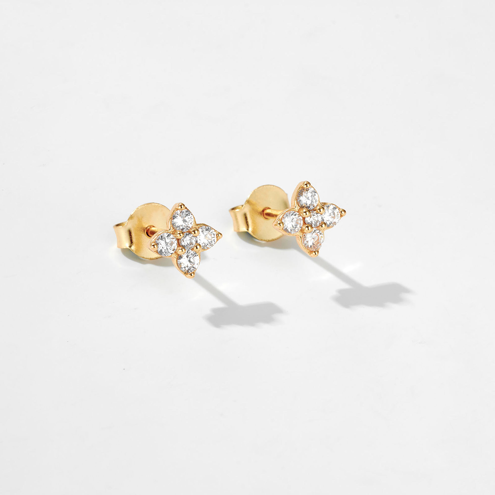 สีเหลืองทอง