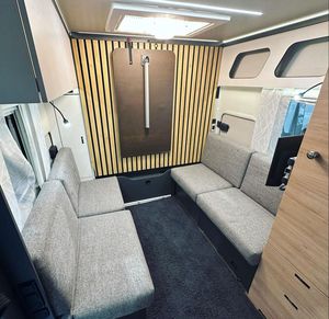 Ventas de fábrica 2024 Nuevo diseño Todoterreno Camper Trailer Caravan 4x4 Motorhomes Fabricantes para el hogar Camping Uso Vehículos Coches - Product Image 2