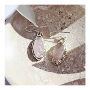 Pendiente de piedras preciosas de cuarzo rosa cortado Marquesa Ajuste de bisel de Plata de Ley 925 Pendiente de moda Chapado en plata para regalo de boda. - Product Image 4