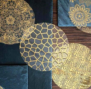 Onirique Vente en gros Acrylique élégant Décoration de mariage Chargeurs d'or Récif d'or Assiettes pour le dîner - Product Image 3