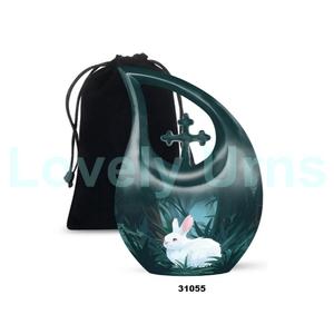 Urna de cremación conmemorativa Moonlit Fawn para cenizas humanas Urna cruzada de lágrima grande decorativa con bolsa de terciopelo gratis - Product Image 3