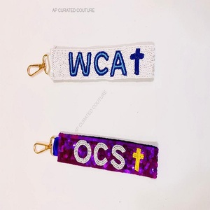 Llaveros Personalizados de Alta Calidad para Días Deportivos, Llaveros para Días de Juego, Bolsas para Conciertos, Bolsas para Estadios y Animadores - Product Image 3