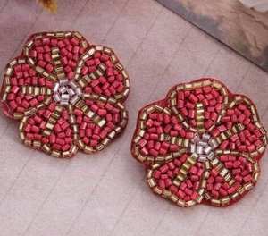 ต่างหูสีชมพูสำหรับผู้หญิง ต่างหูประดับลูกปัดหลากหลายแบบ งานปาร์ตี้ งานเทศกาล ราคาดีที่สุด - Product Image 2