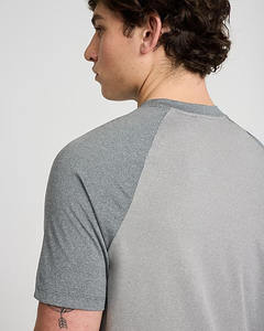 T-shirt à usage quotidien 100% coton pour hommes, Streetwear confortable et personnalisé, tenue décontractée en vrac en gros, fournisseur de mode - Product Image 3