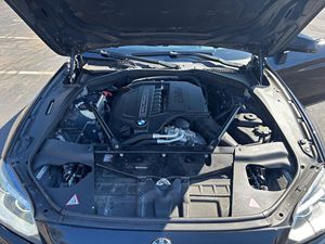 BMW 640i xDrive Gran Coupé Turbo de 6 cilindros, tracción total, edición M Sport, usado, año 2015, sin modificar. - Product Image 6