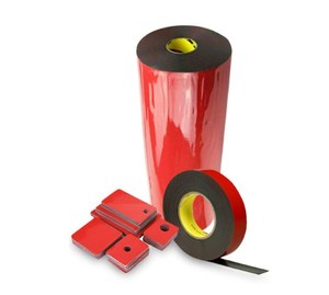 Ruban en mousse double face de type PT1100 pour une utilisation automatique - Product Image 1