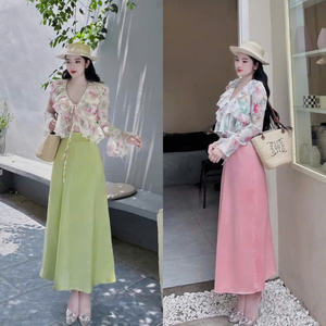 Jupe à fleurs été ensembles femmes prix usine Odm lavable emballage personnalisé Vietnam fabricant long pour fille 2 pièces Sor - Product Image 6