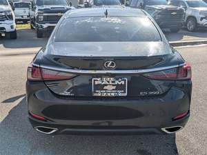 Bastante usado 2019 Lex-US ES 350 FWD - Product Image 3