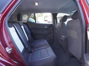 Chevrolet Trax LS 2024 Rojo Metálico Limpio, Usado, Volante a la Izquierda, Techo Solar, Arranque Remoto, Asientos de Cuero, Transmisión Automática, Ruedas de Aleación - Product Image 6