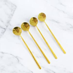 Cuchara de té de latón puro con acabado dorado de diseño Simple elegante para juego de cuchara de mesa de artículos de hotel - Product Image 5