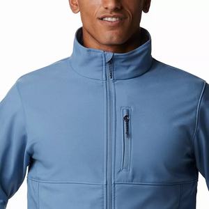 Veste softshell imperméable pour homme, coupe-vent, respirante et légère, idéale pour la randonnée par temps froid - Product Image 4