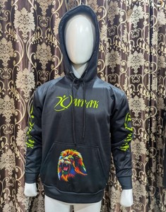 Sudaderas con un ajuste regular cómodo y una tela resistente de 300 gramos son estilo y comodidad. - Product Image 5