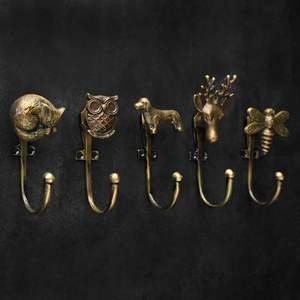 <b>Wall</b> Mounted Metal <b>Wall</b> Hook <b>For</b> Organized Living Spaces With Easy Installation And Long Term Durability - Product Image 3